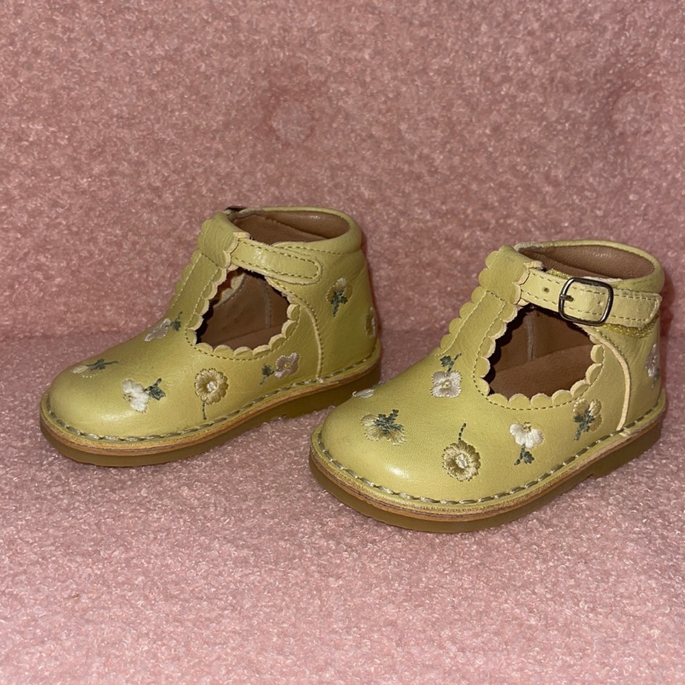 Petit nord T bar Shoes